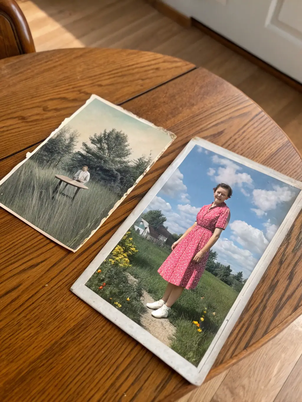 A split image showing a damaged print on one side and a pristine print on the other, visually highlighting the difference in eligibility for returns.